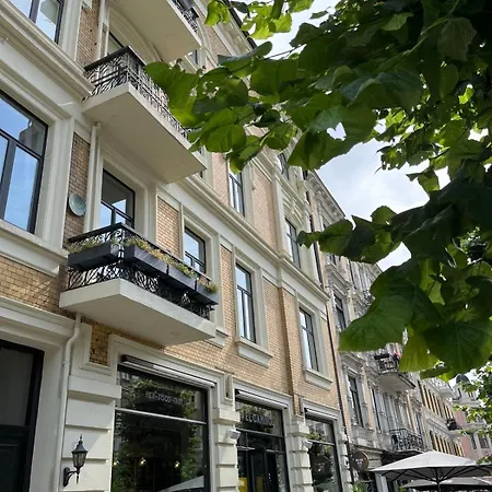 Frogner Central, Pool Table, 190 Sqm, 2 Bathrooms אוסלו