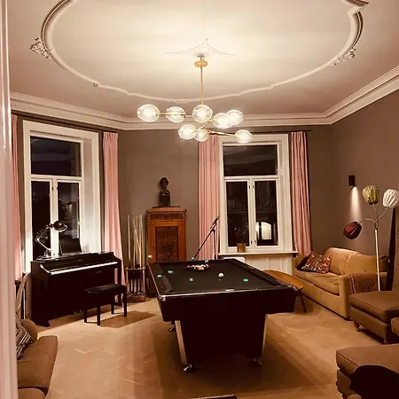 Frogner Central, Pool Table, 190 Sqm, 2 Bathrooms * אוסלו