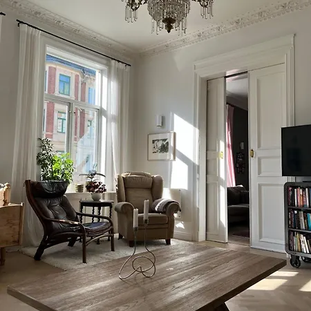 דירה Frogner Central, Pool Table, 190 Sqm, 2 Bathrooms *